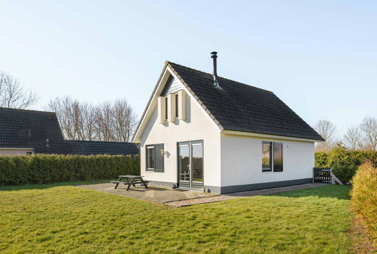 The Frisian Beach House Met Scandinavische Barrel Sauna Villa Tzummarum Exterior photo